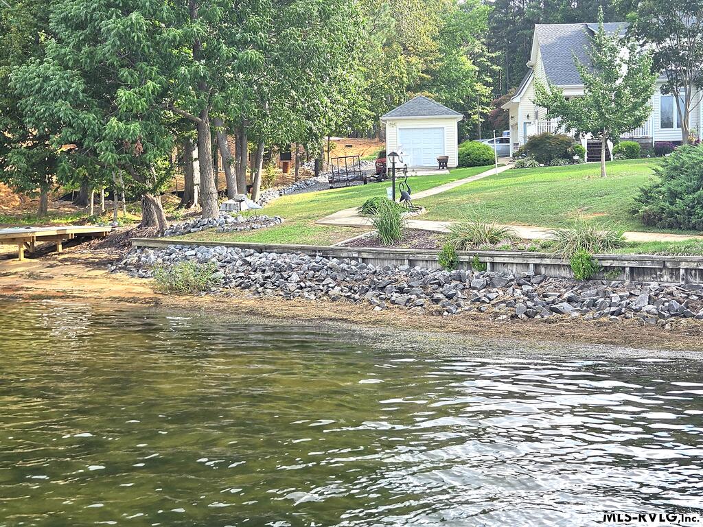 SANDY SHORE/RIP RAP A - 40 Anchor Court, Roanoke Rapids NC 27870