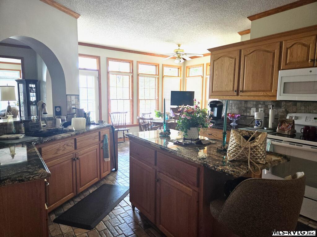 KICTHEN B - 40 Anchor Court, Roanoke Rapids NC 27870