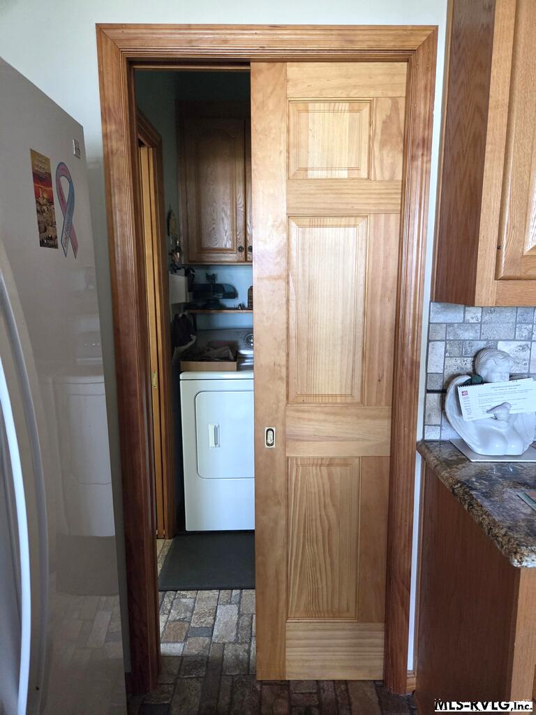 POCKET DOORS TO LAUNDRY ROOM - 40 Anchor Court, Roanoke Rapids NC 27870