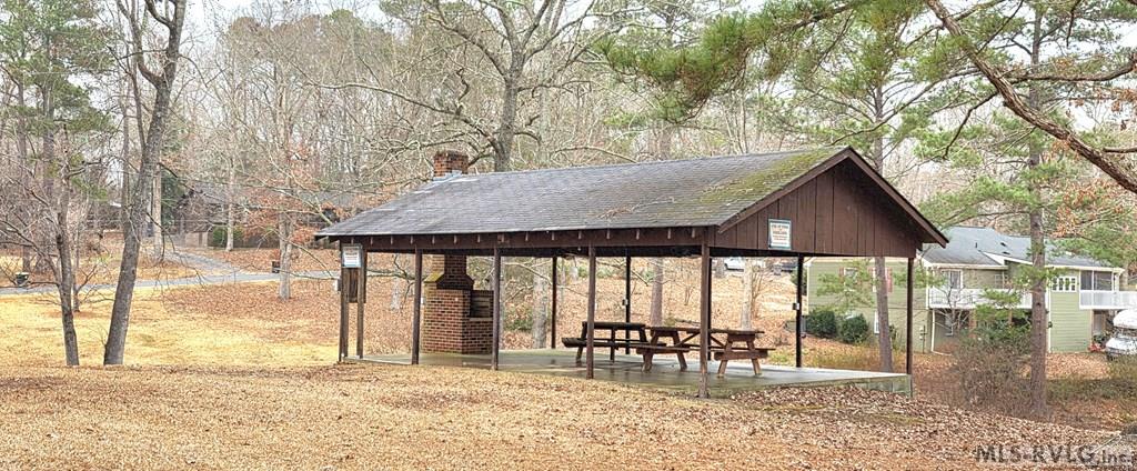 Picnic Pavilion 2 - Lot 90 Roanoke Trail, Henrico NC 27842