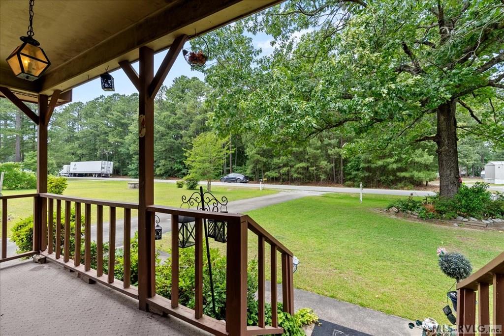 Residential/Vacation at 311 Farley Circle, Roanoke Rapids NC 27870, photo 9 of 27