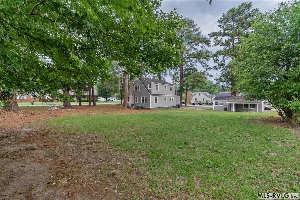 Residential/Vacation at 400 Rapids, Roanoke Rapids NC 27870, photo 16 of 62