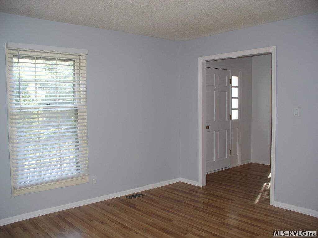 Residential/Vacation at 1818 Brookrun Road, Henderson NC 27536, photo 11 of 47