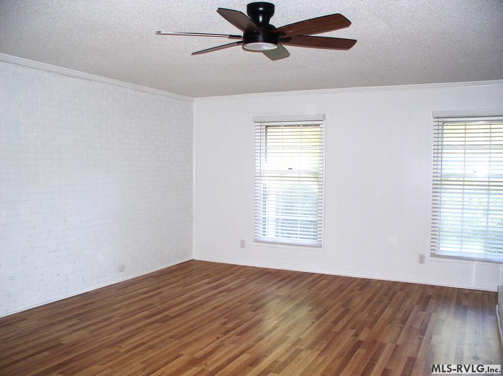 Residential/Vacation at 1818 Brookrun Road, Henderson NC 27536, photo 3 of 47