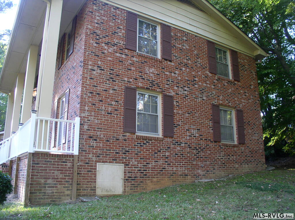 Residential/Vacation at 1818 Brookrun Road, Henderson NC 27536, photo 39 of 47