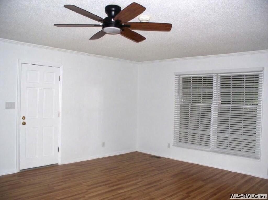 Residential/Vacation at 1818 Brookrun Road, Henderson NC 27536, photo 4 of 47
