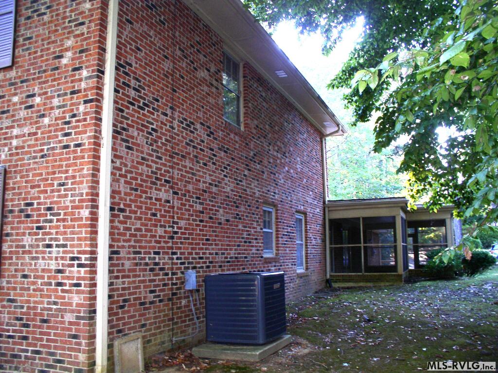 Residential/Vacation at 1818 Brookrun Road, Henderson NC 27536, photo 40 of 47
