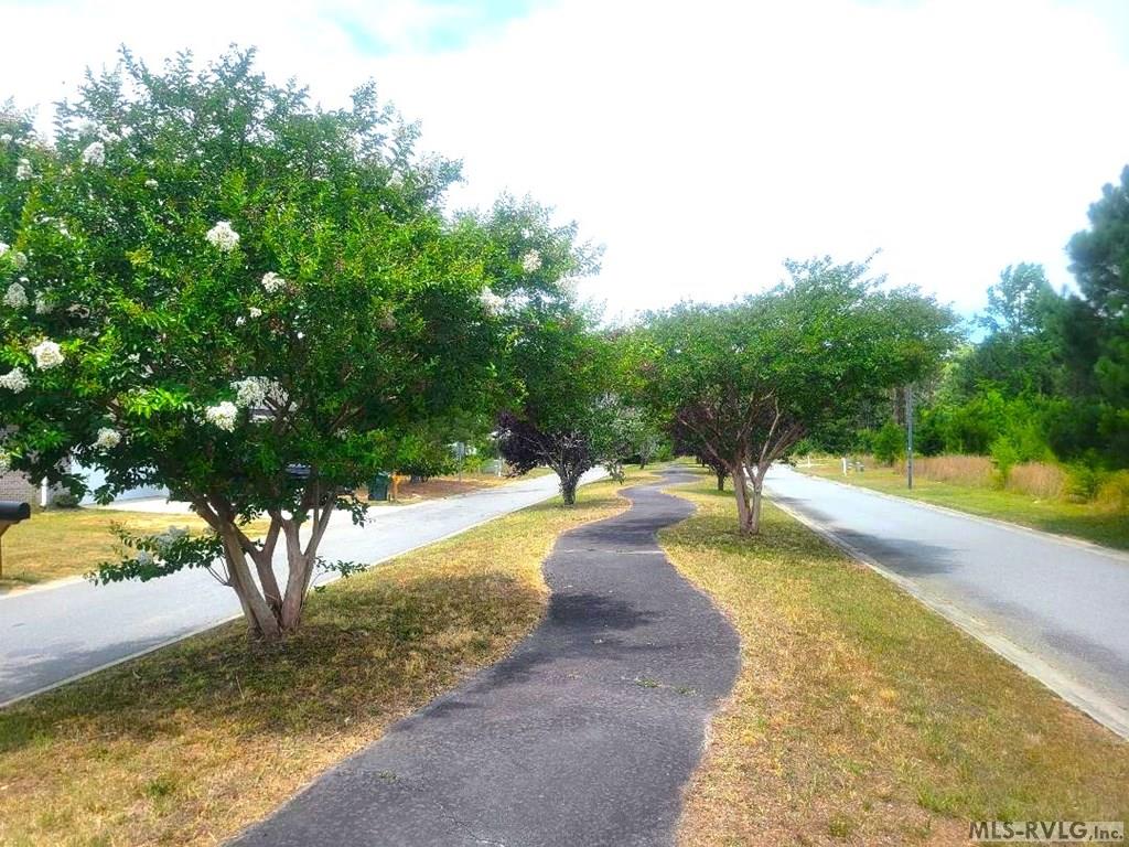 Residential/Vacation at 93 Appleberry Court, Roanoke Rapids NC 27870, photo 18 of 20