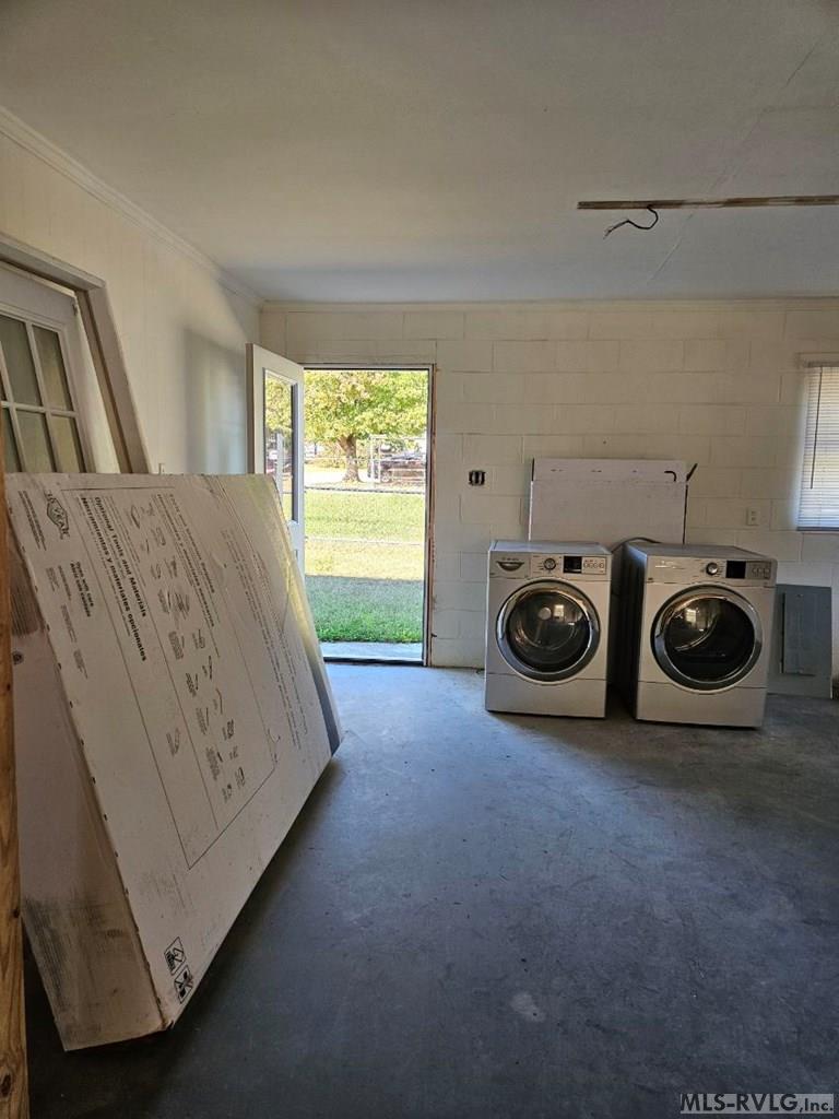 Residential/Vacation at 2077, 91 W 10th St, Roanoke Rapids NC 27870, photo 15 of 27