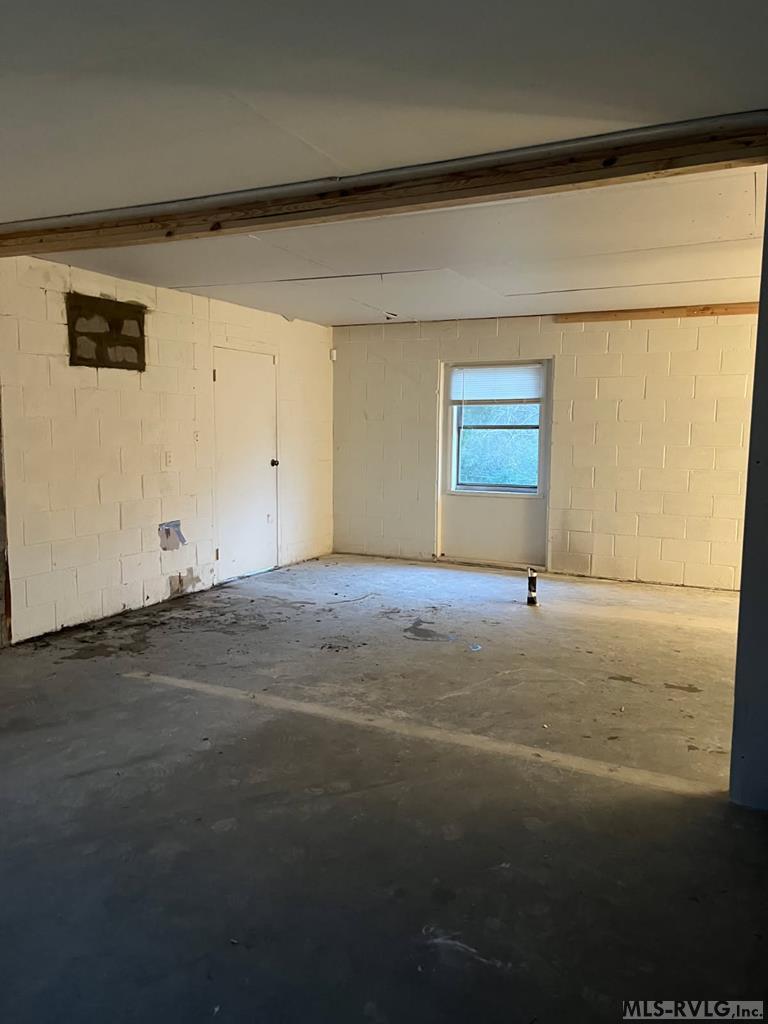 Residential/Vacation at 2077, 91 W 10th St, Roanoke Rapids NC 27870, photo 19 of 27