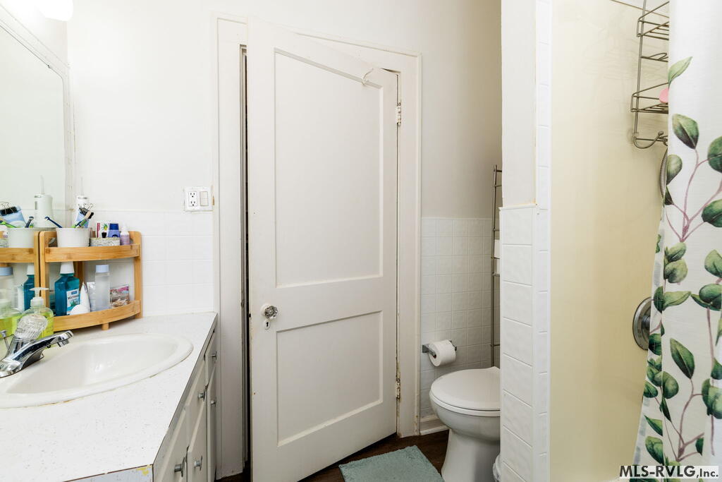 Residential/Vacation at 1220 Washington St, Roanoke Rapids NC 27870, photo 17 of 39