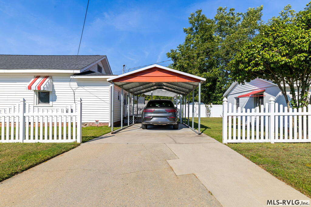 Residential/Vacation at 1220 Washington St, Roanoke Rapids NC 27870, photo 25 of 39