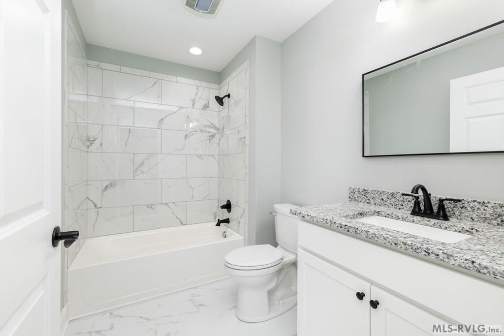 Hall Bath - 430 Cifers Lane, Emporia VA 23847