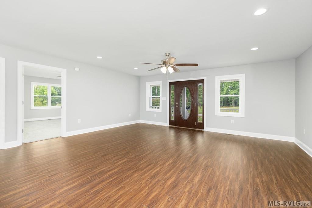 Large Great Room - 430 Cifers Lane, Emporia VA 23847