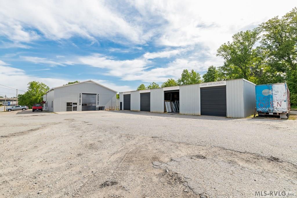 Commercial at 728 N Main, Emporia VA 23847, photo 10 of 56