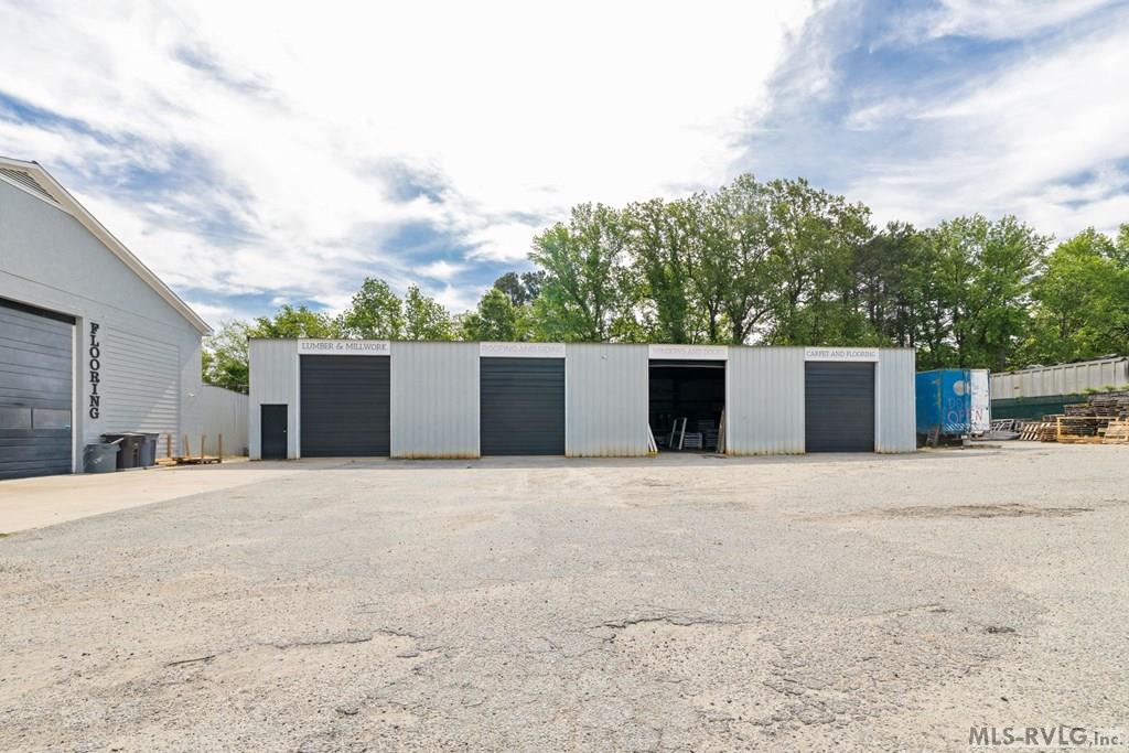 Commercial at 728 N Main, Emporia VA 23847, photo 11 of 56