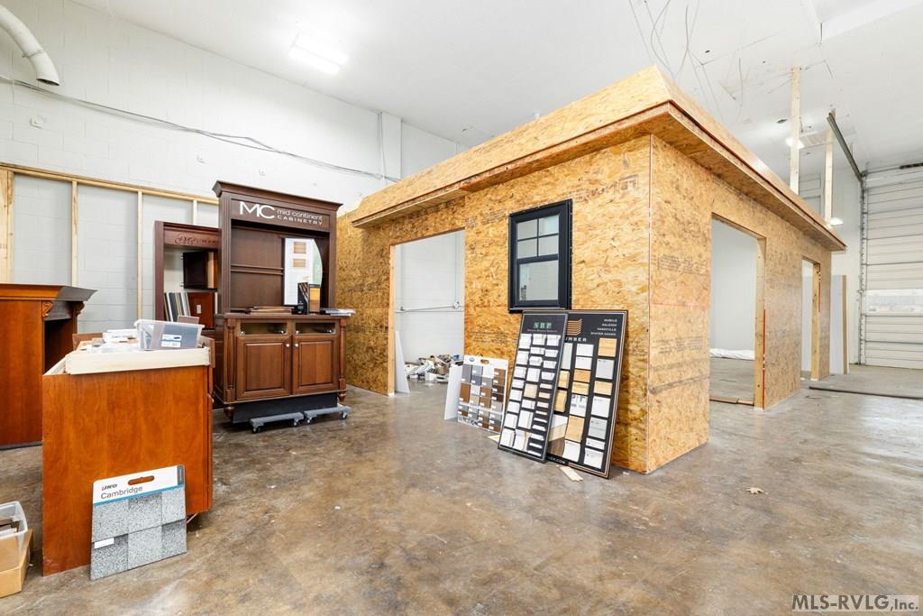 Commercial at 728 N Main, Emporia VA 23847, photo 36 of 56