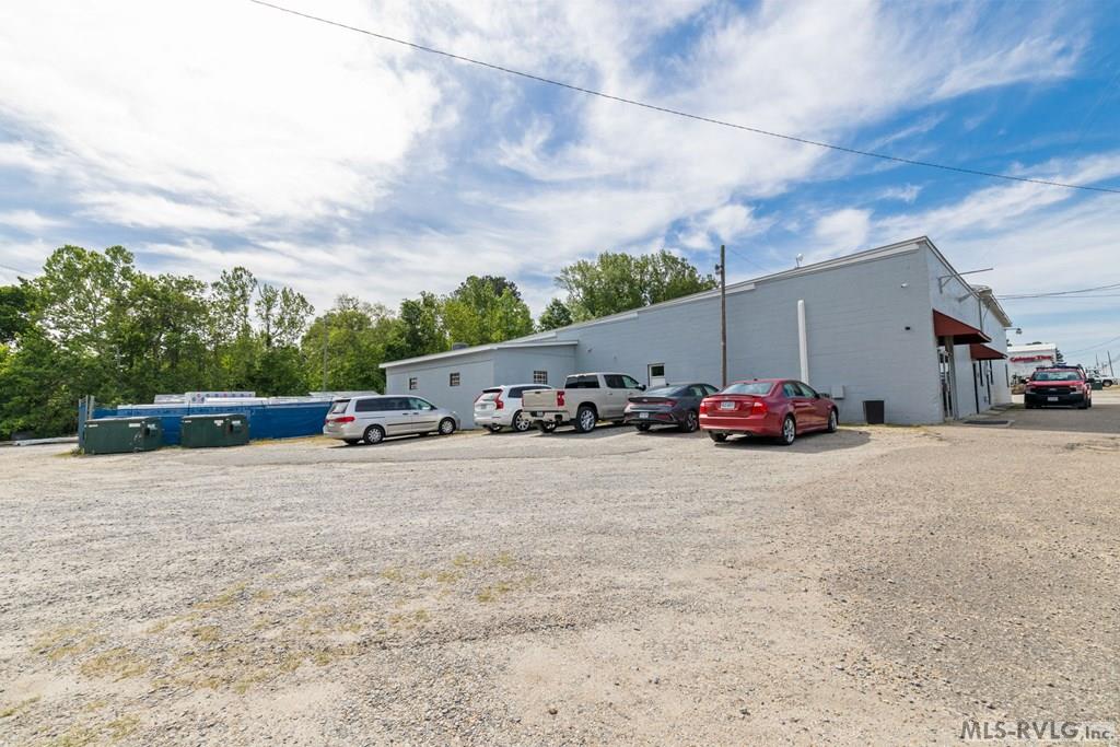 Commercial at 728 N Main, Emporia VA 23847, photo 4 of 56