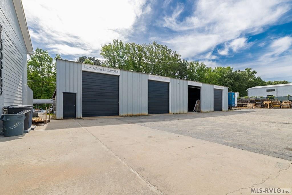 Commercial at 728 N Main, Emporia VA 23847, photo 9 of 56