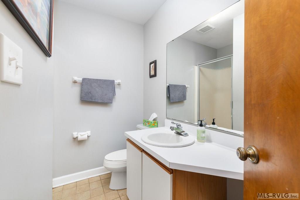 Bathroom 2 - 999 Hawthorne Dr, Bracey VA 23919