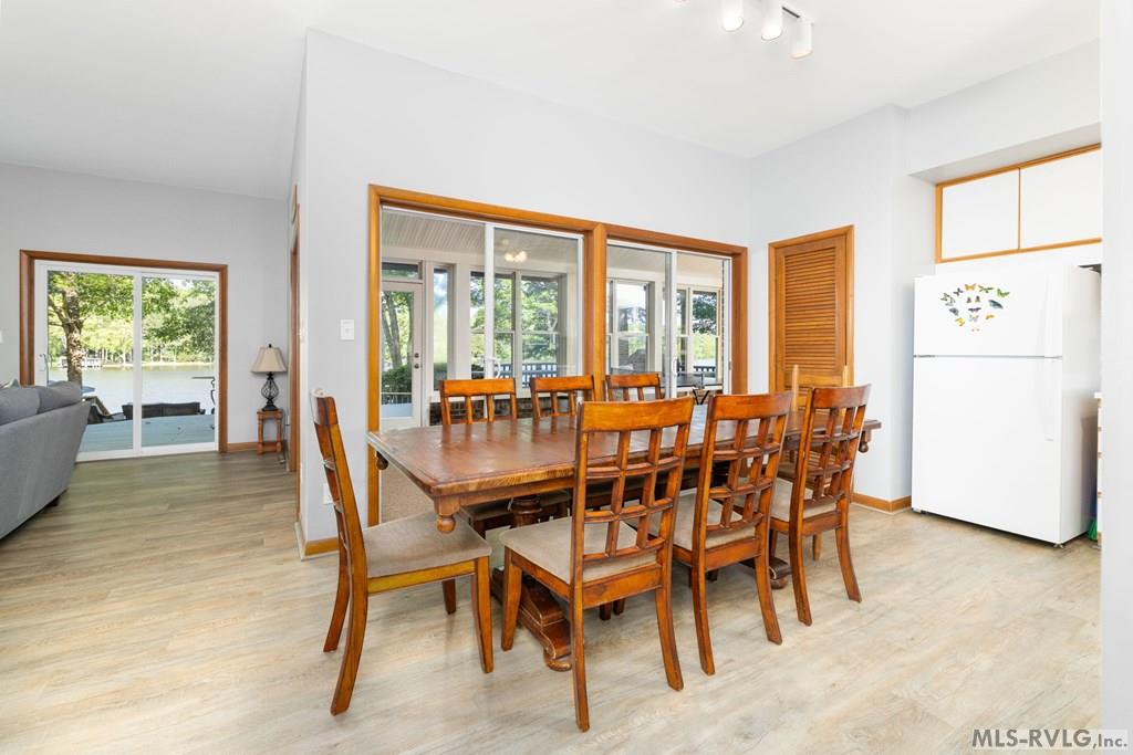 Lower Level Kitchen & Dining - 999 Hawthorne Dr, Bracey VA 23919