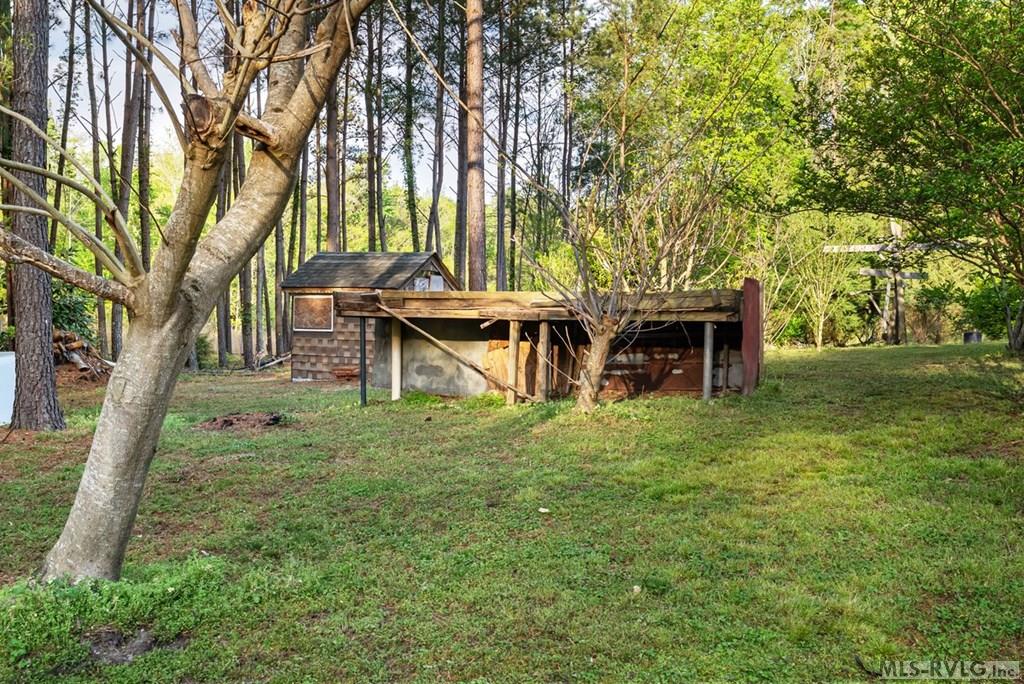 Residential/Vacation at 1118 Mapleton Street, Roanoke Rapids NC 27870, photo 6 of 43