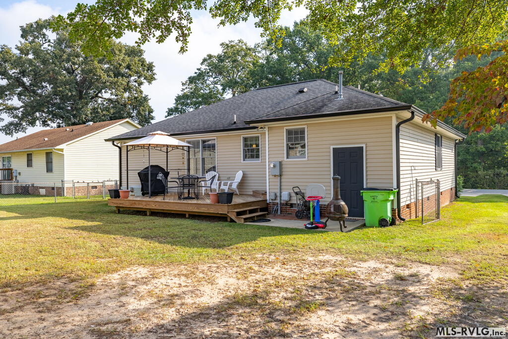 Residential/Vacation at 523 Pinecrest Ave., Roanoke Rapids NC 27870, photo 23 of 39