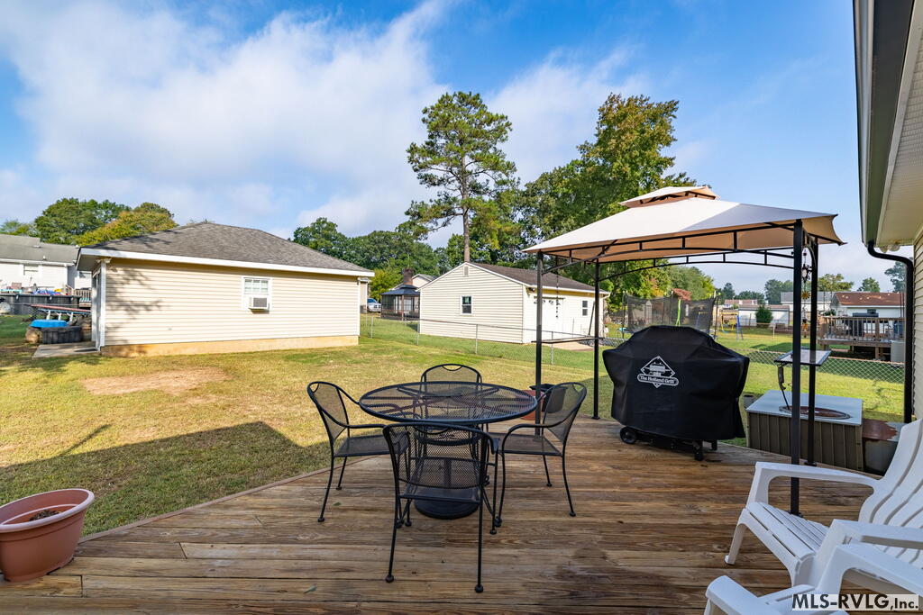 Residential/Vacation at 523 Pinecrest Ave., Roanoke Rapids NC 27870, photo 30 of 39
