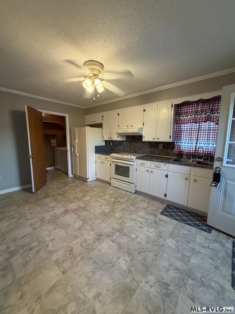 Residential/Vacation at 712 East 15th Street, Roanoke Rapids NC 27870, photo 4 of 23