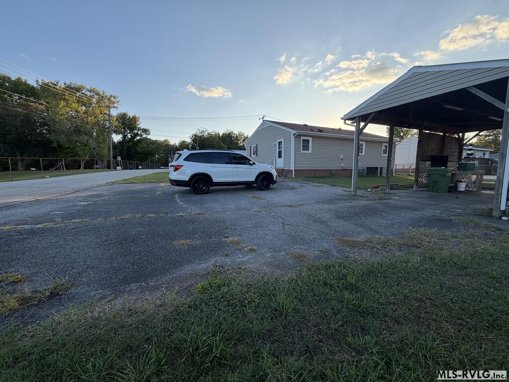 Residential/Vacation at 712 East 15th Street, Roanoke Rapids NC 27870, photo 6 of 23