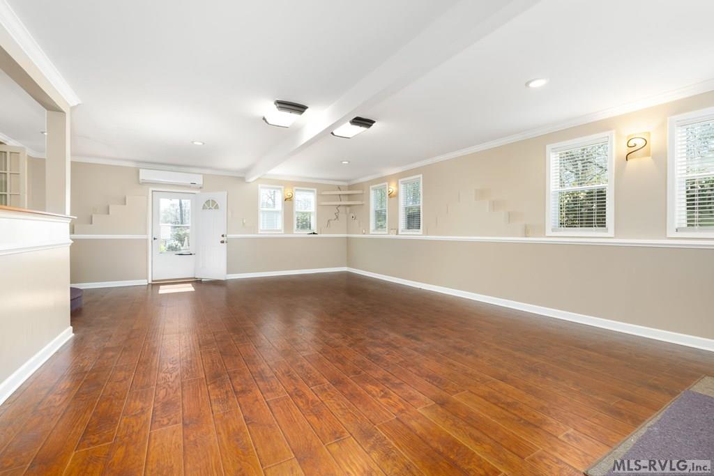 Residential/Vacation at 515 Oakwood Avenue, Roanoke Rapids NC 27870, photo 13 of 46