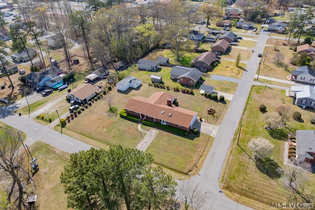 Residential/Vacation at 515 Oakwood Avenue, Roanoke Rapids NC 27870, photo 28 of 46