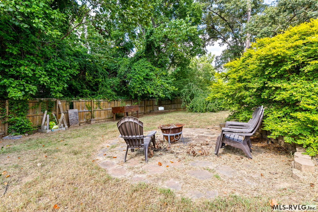 Residential/Vacation at 239 Hunting Ridge Road, Roanoke Rapids NC 27870, photo 10 of 36