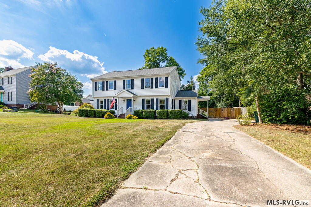 Residential/Vacation at 239 Hunting Ridge Road, Roanoke Rapids NC 27870, photo 2 of 36
