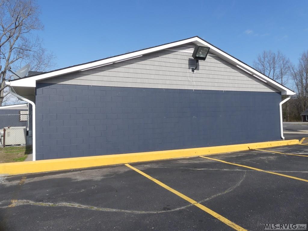 More parking and side of building - 1250 Gaston Road, Skippers VA 23879