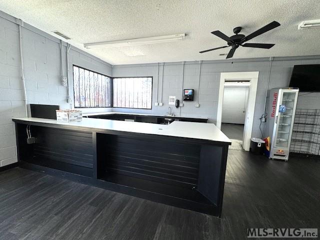 Front Counter - 1250 Gaston Road, Skippers VA 23879
