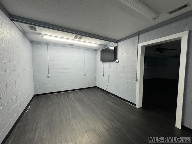 Small room - 1250 Gaston Road, Skippers VA 23879