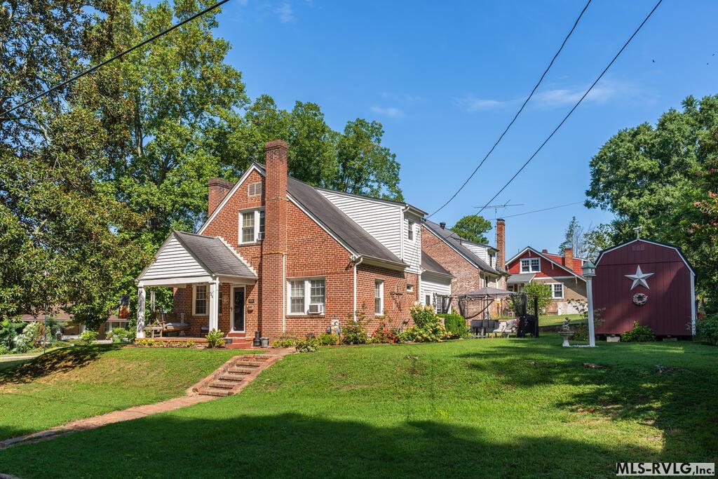 Residential/Vacation at 406 S Main St, Lawrenceville VA 23868, photo 2 of 33