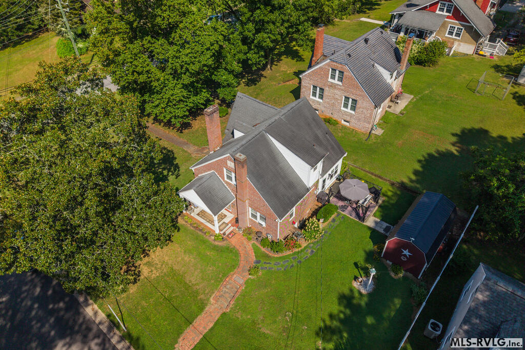 Residential/Vacation at 406 S Main St, Lawrenceville VA 23868, photo 9 of 33