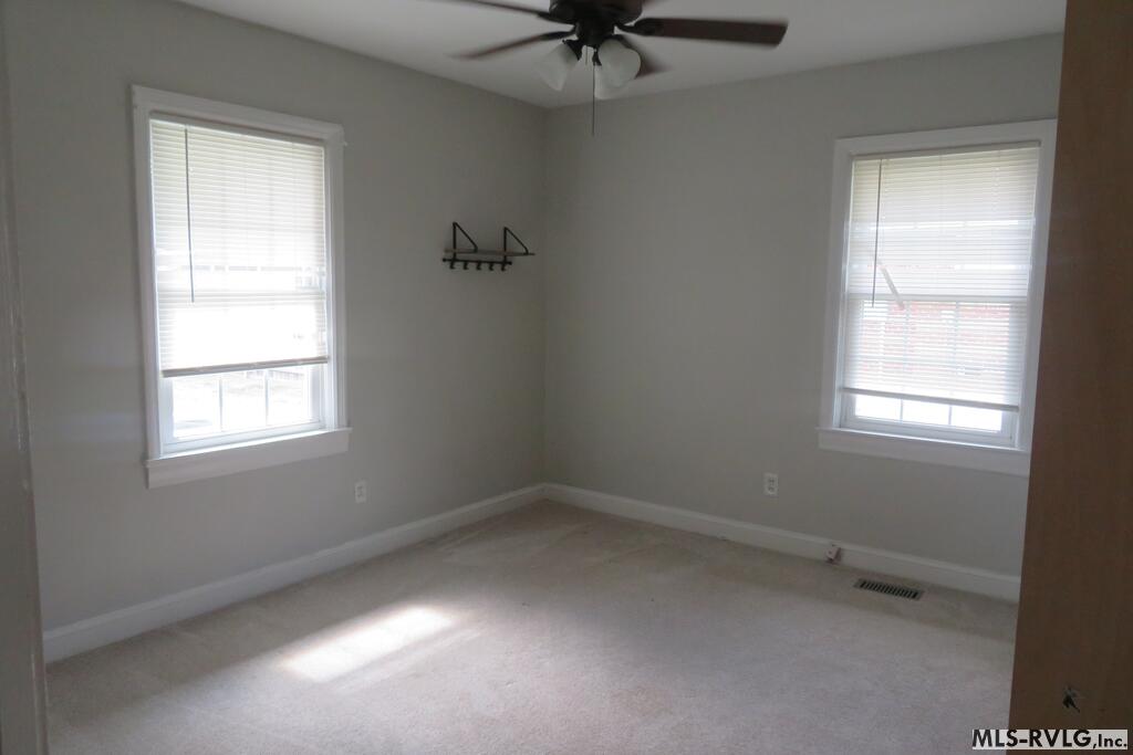 Residential/Vacation at 1414 Park Avenue, Roanoke Rapids NC 27870, photo 18 of 33
