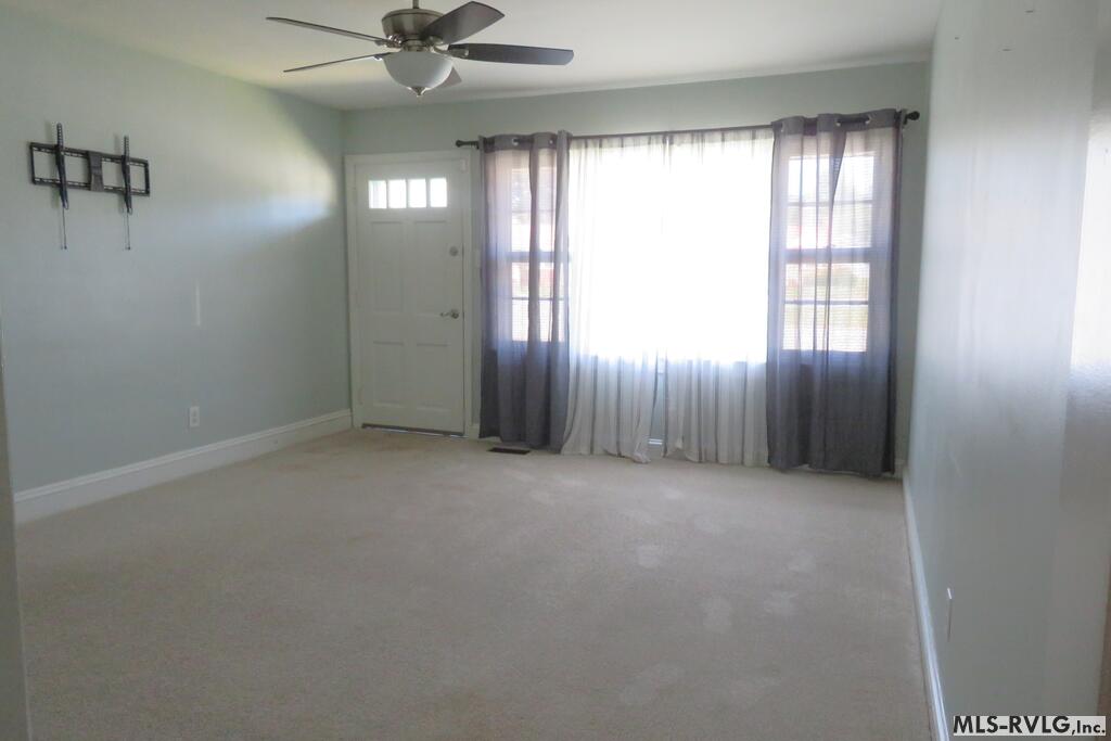 Residential/Vacation at 1414 Park Avenue, Roanoke Rapids NC 27870, photo 5 of 33