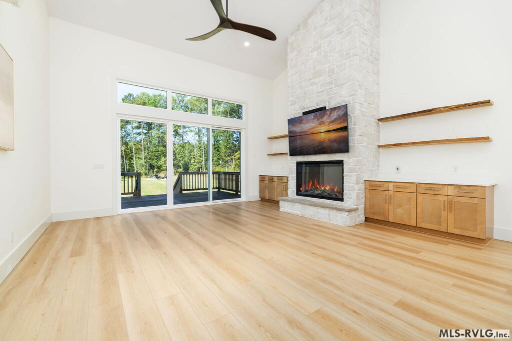 Residential/Vacation at 128 Shadow Brook Shores Dr, Littleton NC 27850, photo 7 of 33