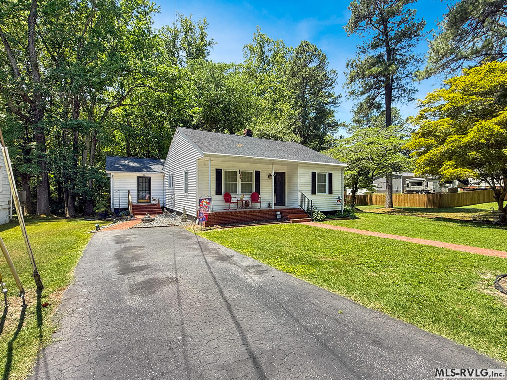 515 High St, South Hill VA 23970