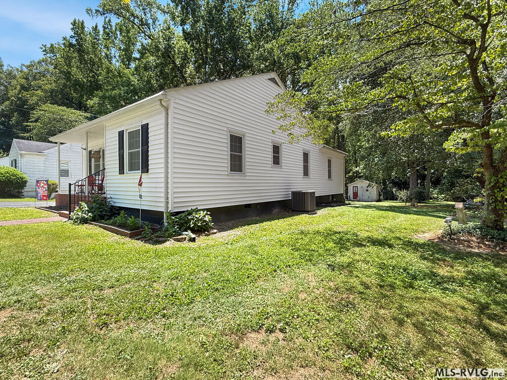 Residential/Vacation at 515 High St, South Hill VA 23970, photo 30 of 35
