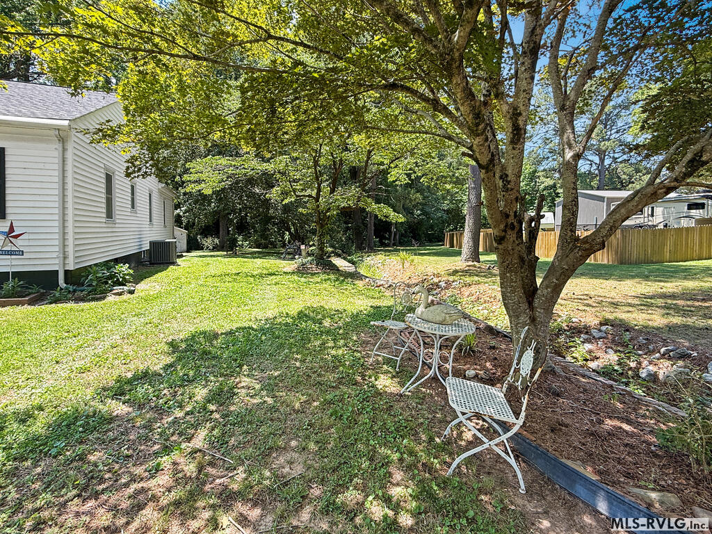 Residential/Vacation at 515 High St, South Hill VA 23970, photo 31 of 35