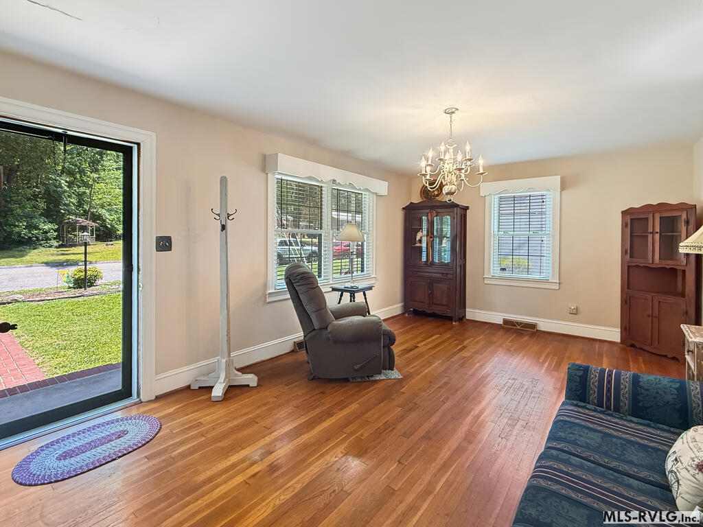 Residential/Vacation at 515 High St, South Hill VA 23970, photo 6 of 35
