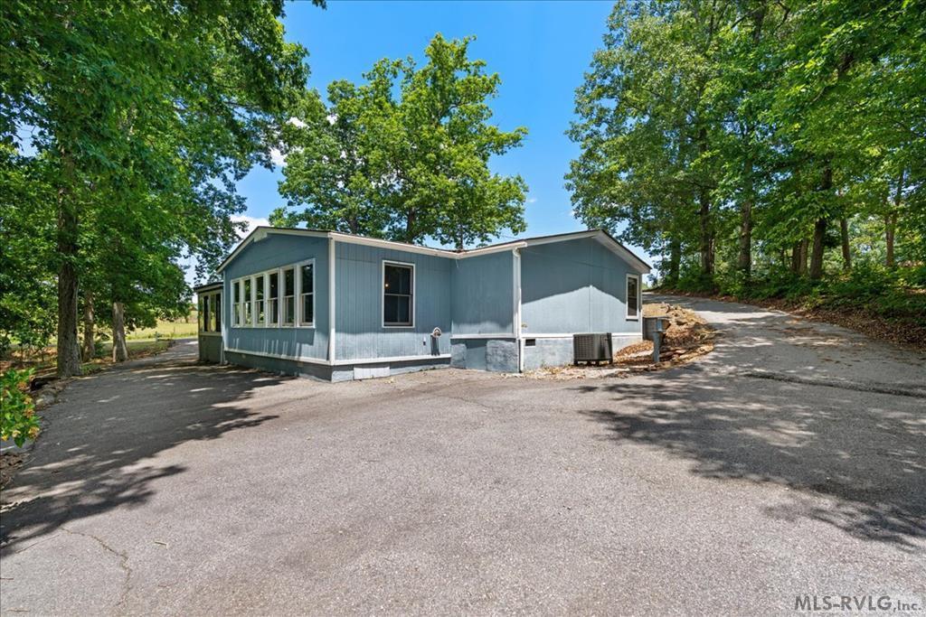 Main View - 960 Poplar Creek Road, Bracey VA 23919