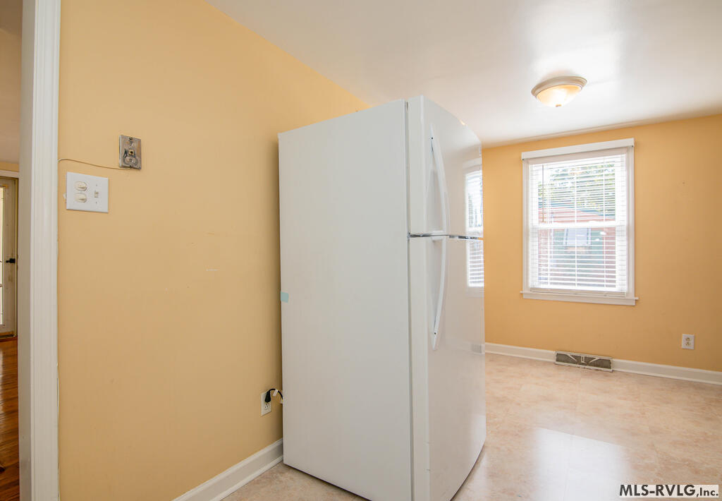 Residential/Vacation at 503 Pinecrest Ave., Roanoke Rapids NC 27870, photo 12 of 53