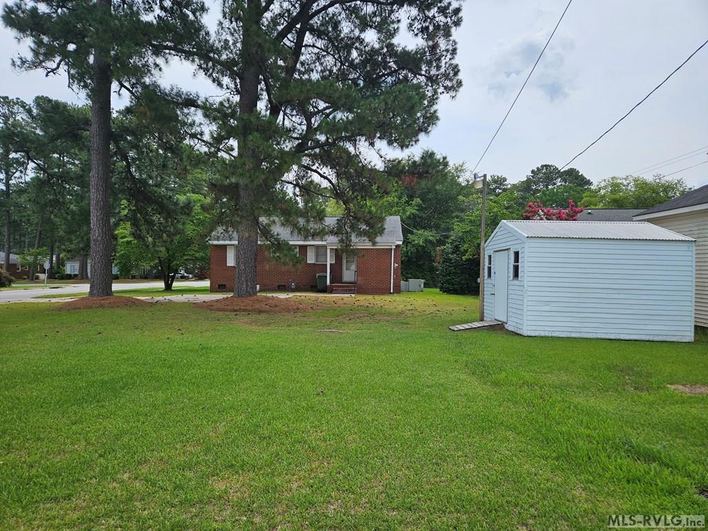 Residential/Vacation at 703 Raleigh St, Roanoke Rapids NC 27870, photo 19 of 22