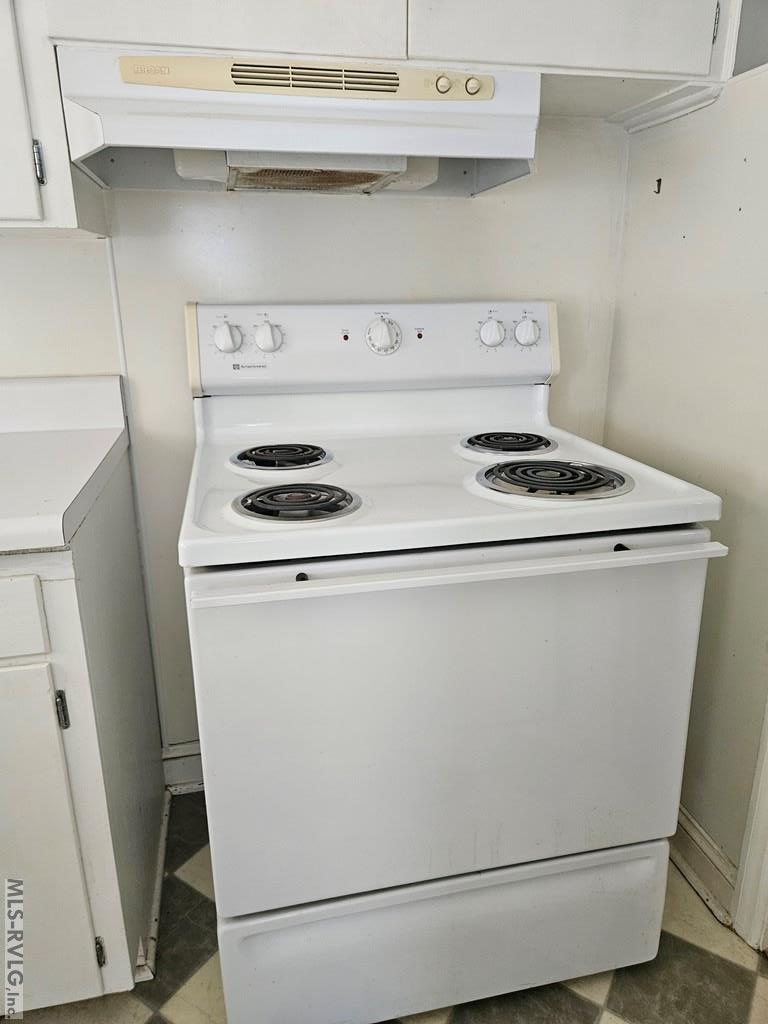 Residential/Vacation at 703 Raleigh St, Roanoke Rapids NC 27870, photo 8 of 22